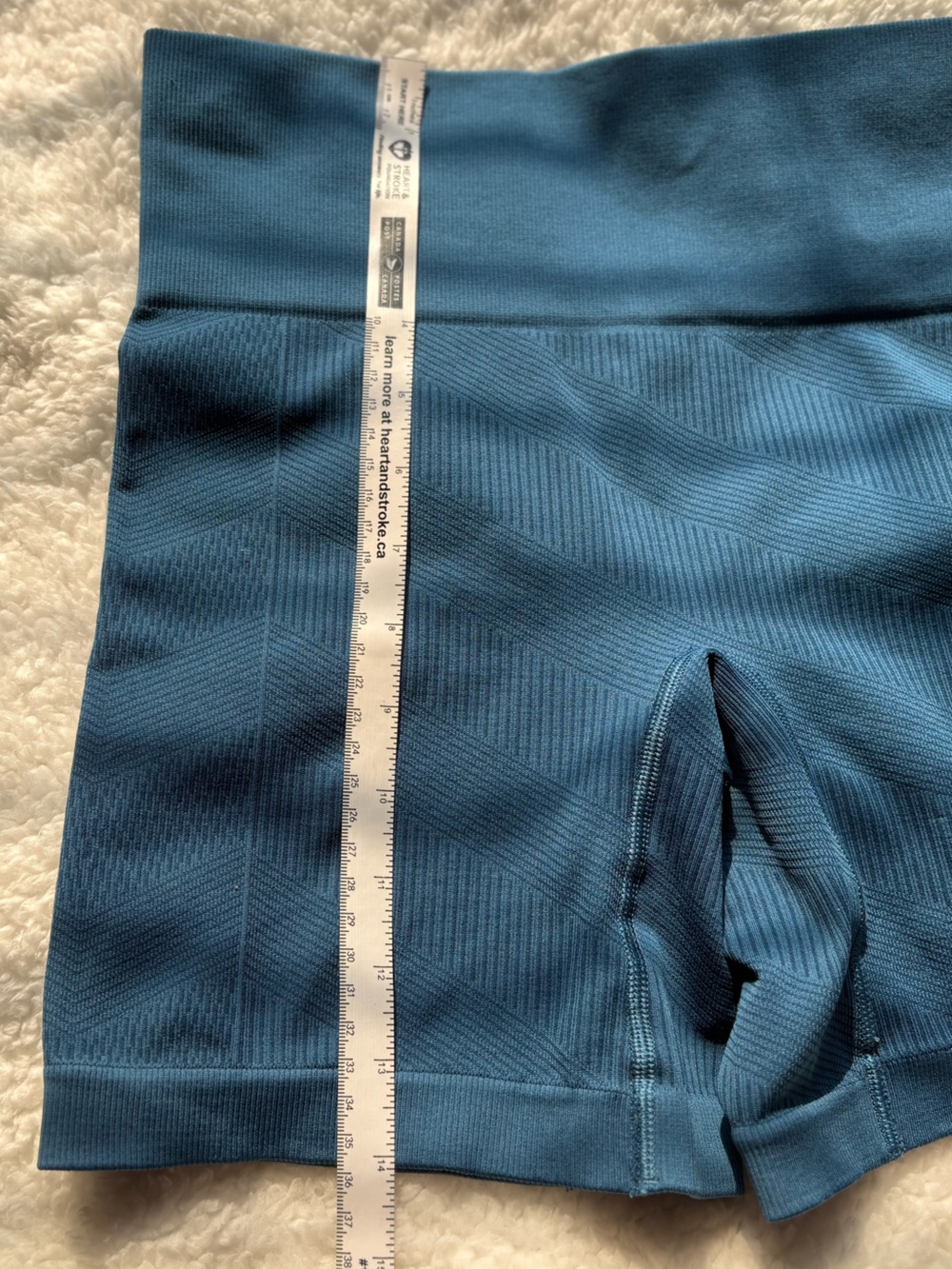 Lululemon Running High-Rise Shorts size 6 - Picture 5 of 6